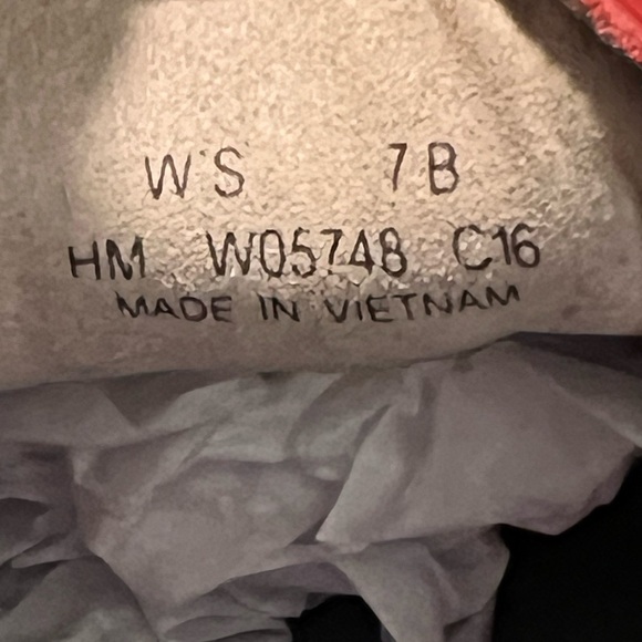 Cole Haan Red Patent Leather Slip On Loafer Women Size 7. - Picture 8 of 8